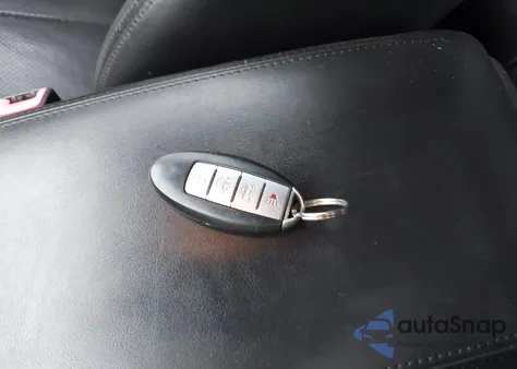 2011 Infiniti G25 z USA, uszkodzony, nr VIN JN1DV6AR9BM651452